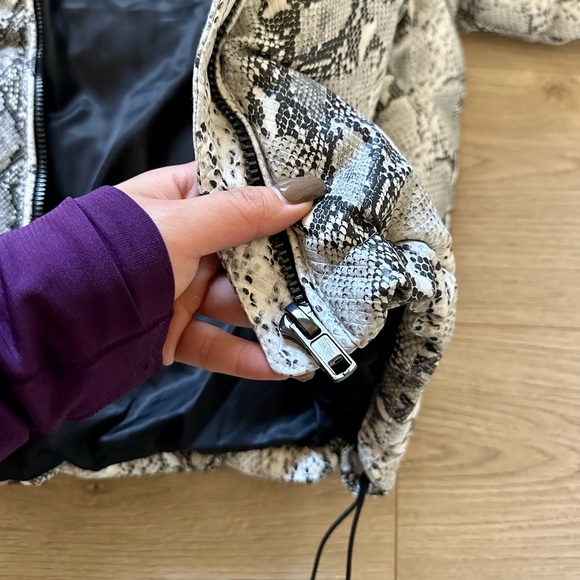 ASOS Glamorous Faux Leather Snake Print Puffer Jacket S LIKE NEW - Picture 9 of 12
